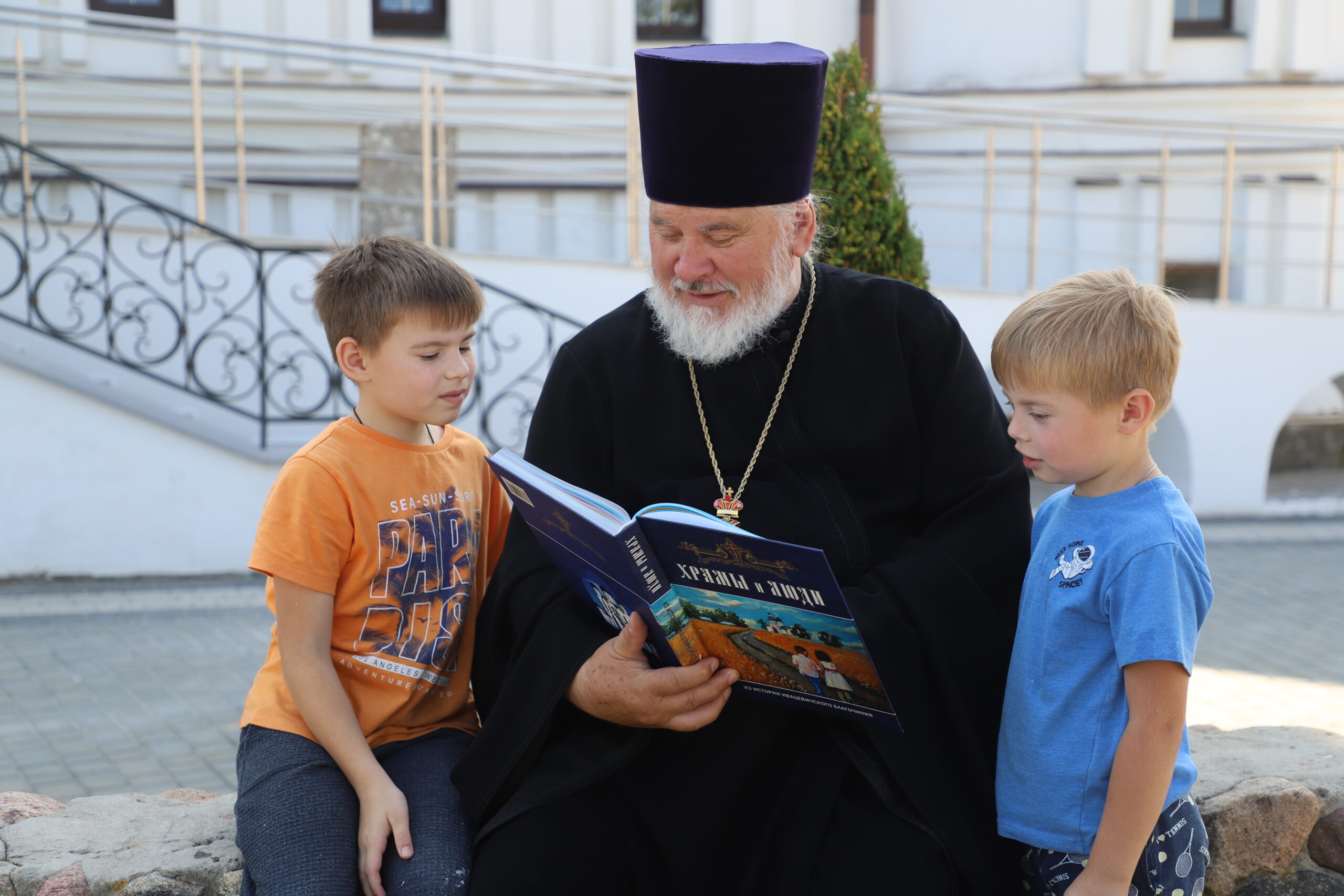 Новые книги к празднику