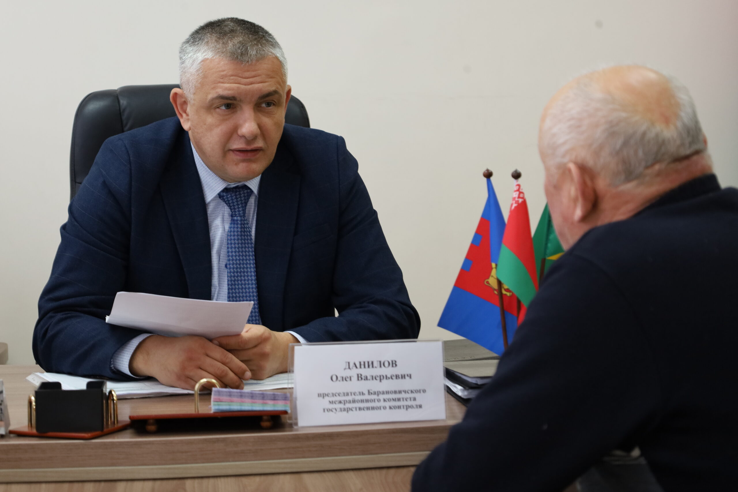 Выездной прием в Ивацевичах провел председатель Барановичского межрайонного Комитета госконтроля Олег Данилов