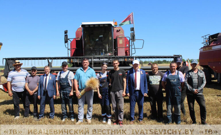 В Ивацевичском районе стартовала жатва-2025