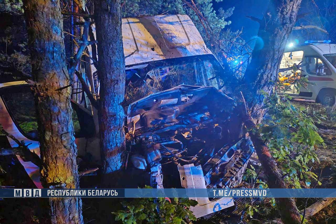 13 человек пострадали в результате ДТП около Вилейки