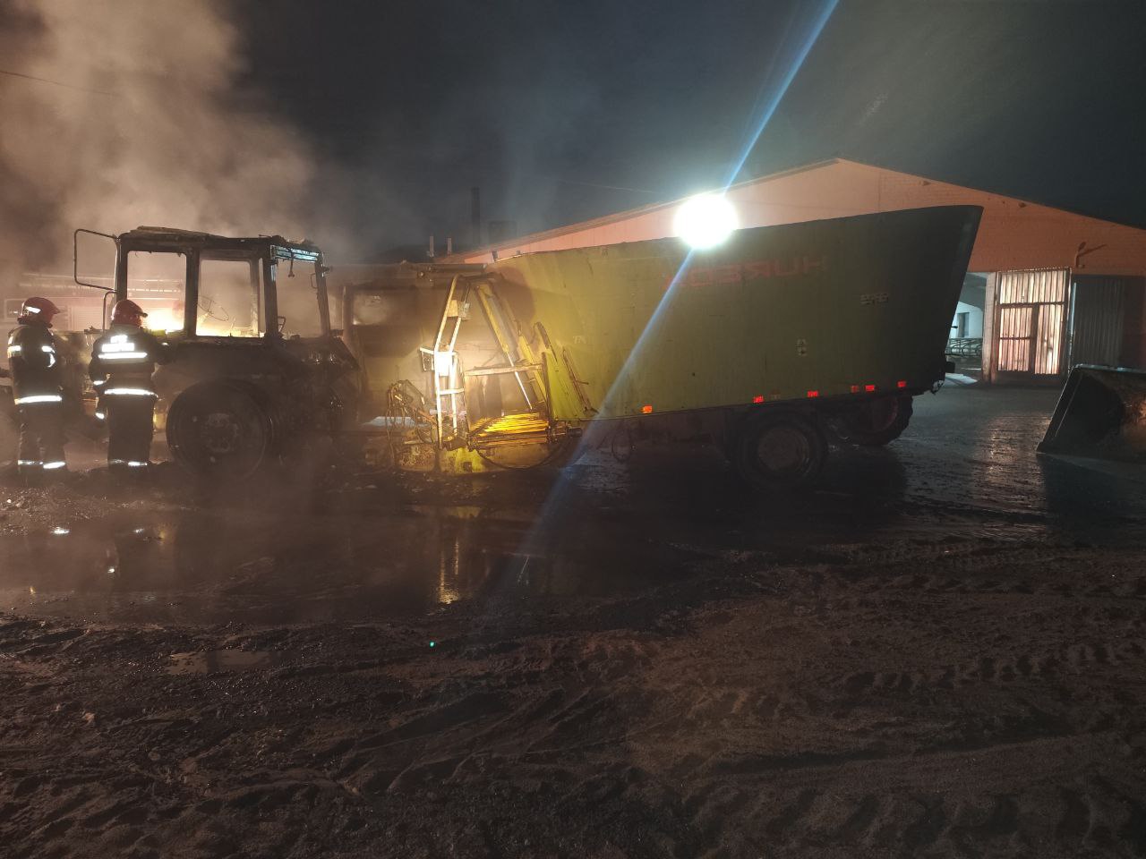 Трактор горел в Гортоле