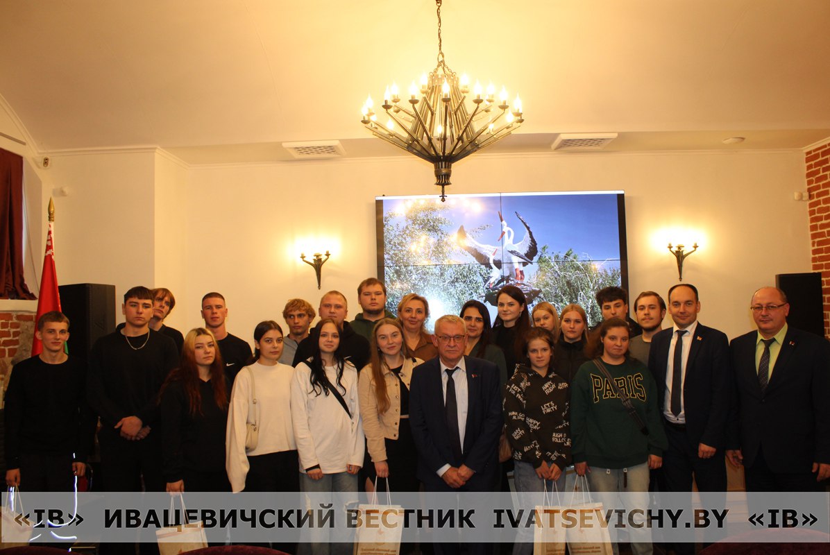 Состоялась встреча руководства правления облпотребсоюза с молодыми специалистами района