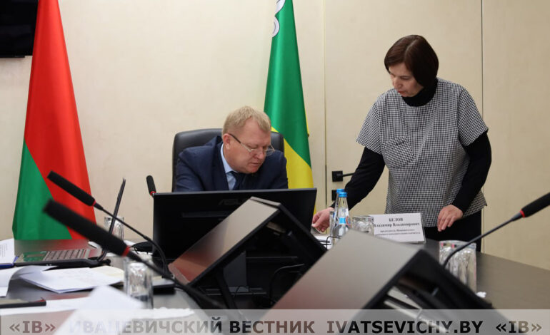 Вопросы получения жилья и ремонта, оплаты ЖКУ звучали на очередном приеме граждан председателя райисполкома